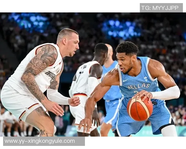 字母哥开局强势表现赛季前三战场均35分15篮板5助攻创历史新纪录